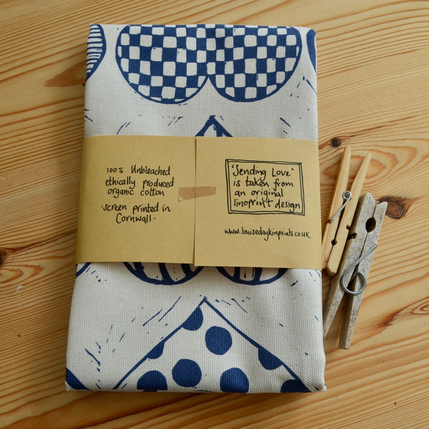 ***NEW PRODUCT*** "Sending Love" Organic cotton tea-towel