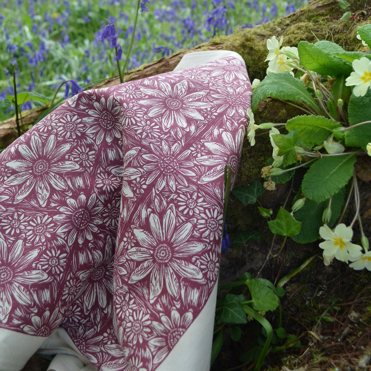 "Daisies Big and Small" Organic Cotton Tea Towel