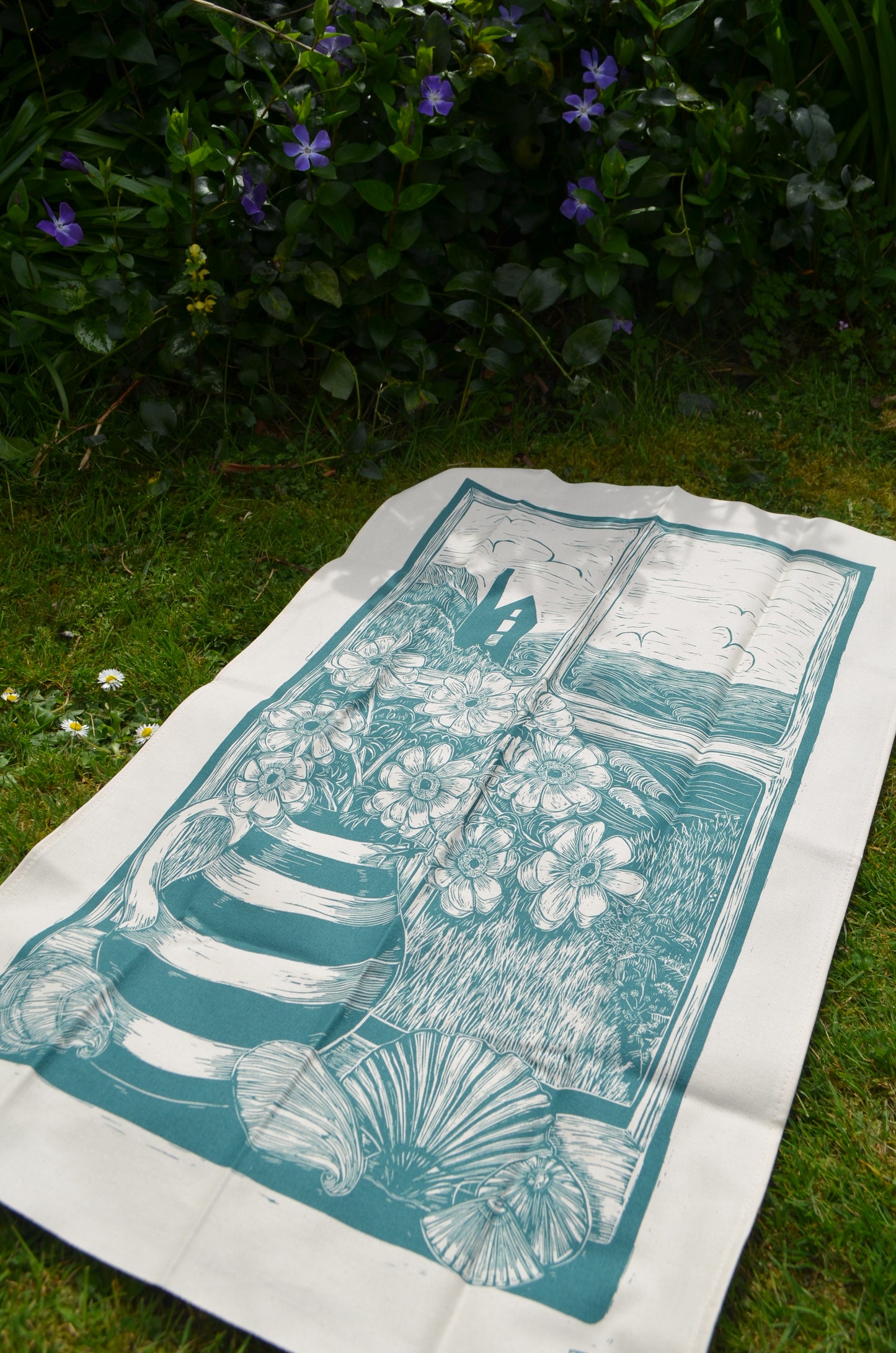 "Beautiful Cornwall" Unbleached organic cotton tea towel